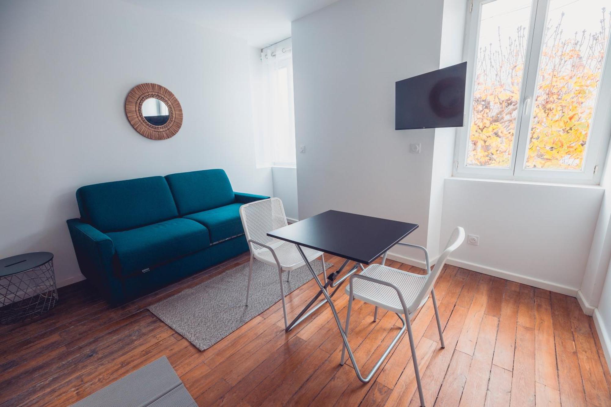Large Studio Lumineux Et Neuf, Parking Gratuit Châteauroux Εξωτερικό φωτογραφία